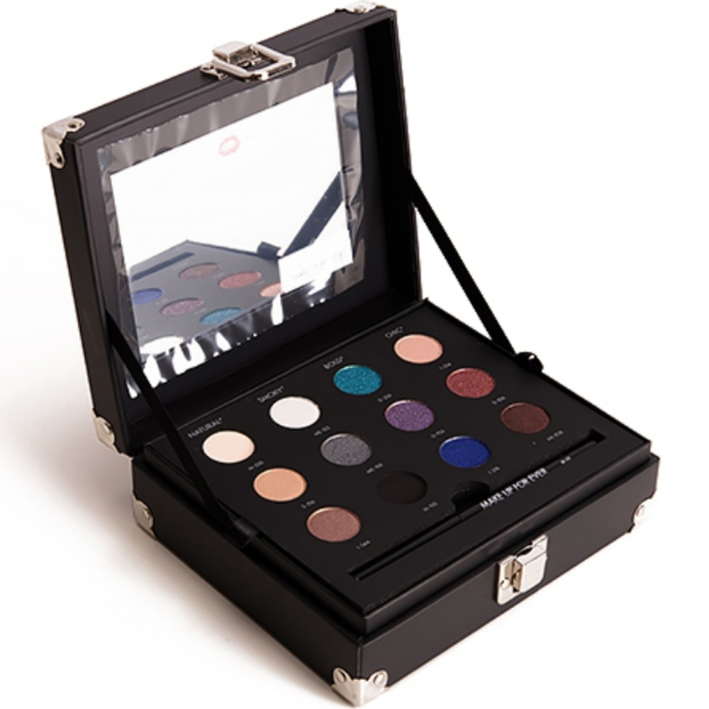 Make up for ever studio case eye shadow palette